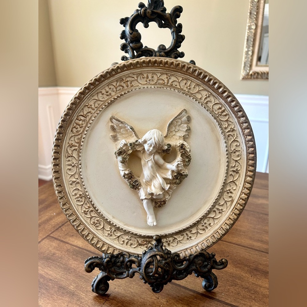 Cherub Angel Plaster Wall Hanging 10"